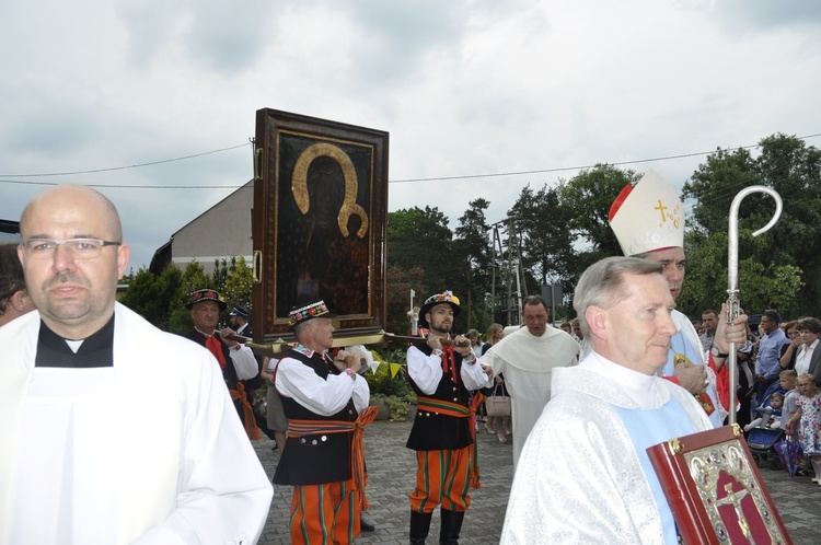 Powitanie ikony MB Częstochowskiej w Domaniewicach