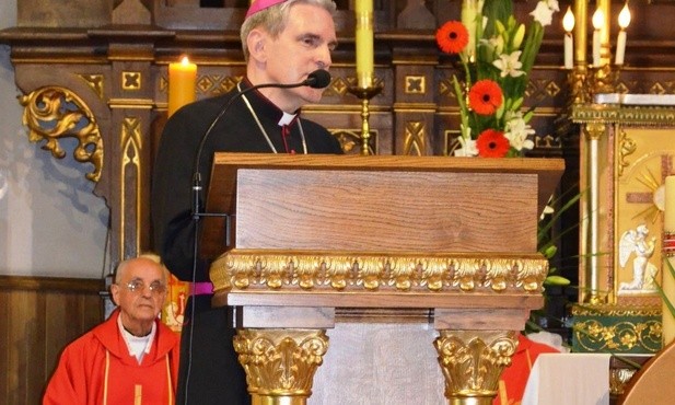 Życzenia od bp Nitkiewicza Życzenia od bp Nitkiewicza