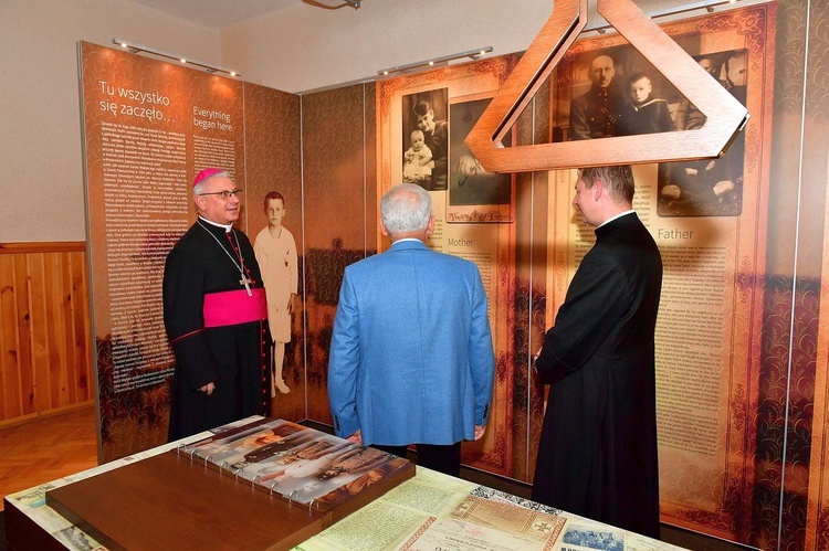 Papieskie wystawy pod Giewontem