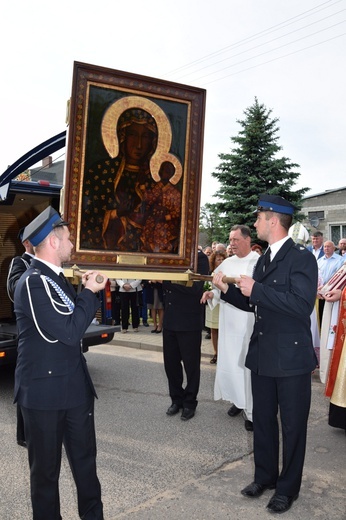 Powitanie ikony MB Częstochowskiej z Złakowie Kościelnym