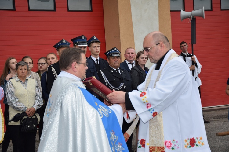 Powitanie ikony MB Częstochowskiej w Zdunach