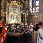 Arcybiskup z Chimbote w bazylice franciszkanów