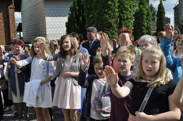 Powitanie ikony MB Częstochowskiej w Bąkowie