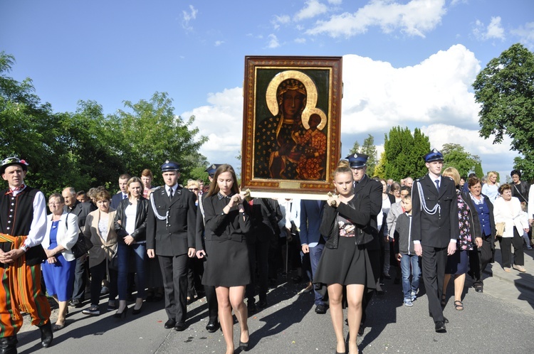 Powitanie ikony MB Częstochowskiej w Bąkowie