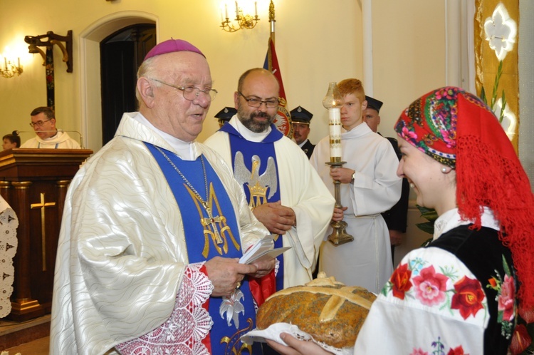 Powitanie ikony MB Częstochowskiej w Bąkowie