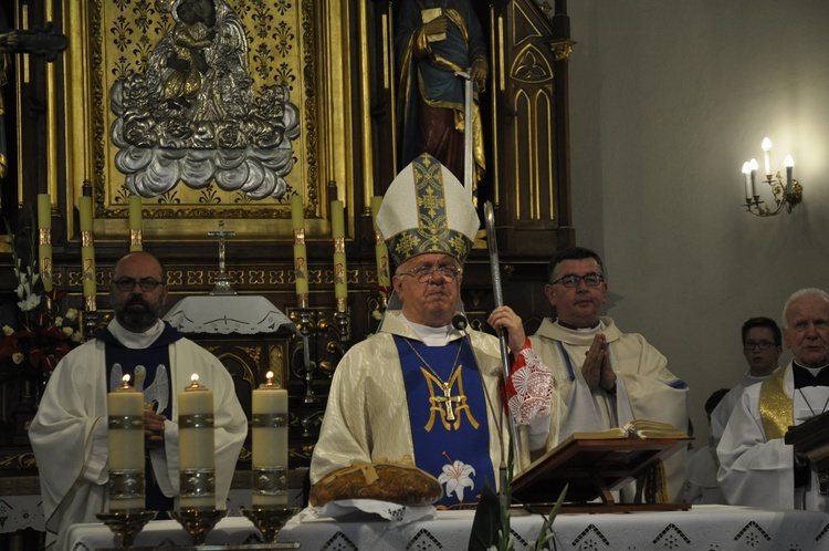 Powitanie ikony MB Częstochowskiej w Bąkowie