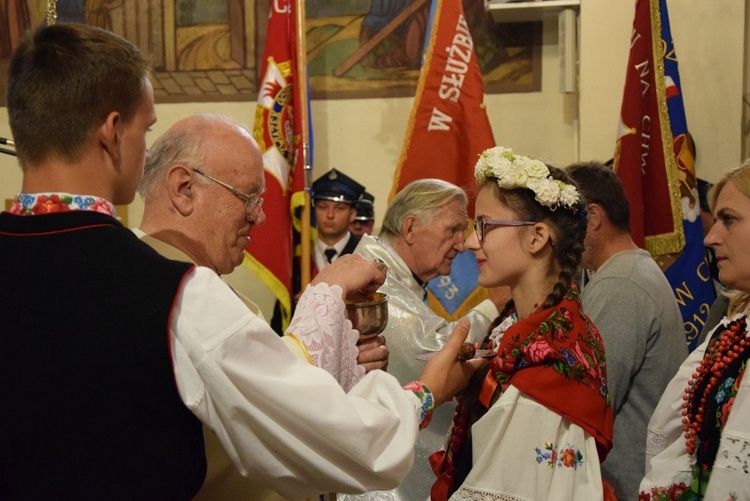 Powitanie ikony MB Częstochowskiej w Chruślinie