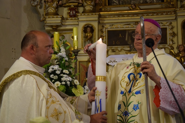 Powitanie ikony MB Częstochowskiej w Chruślinie