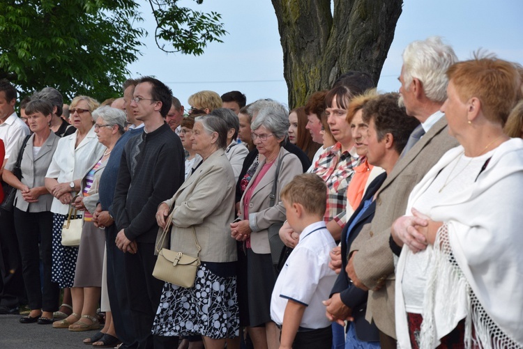 Powitanie ikony MB Częstochowskiej w Chruślinie