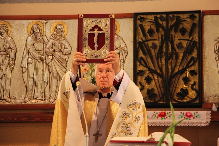 Powitanie ikony MB Częstochowskiej w parafii Chrystusa Dobrego Pasterza w Łowiczu