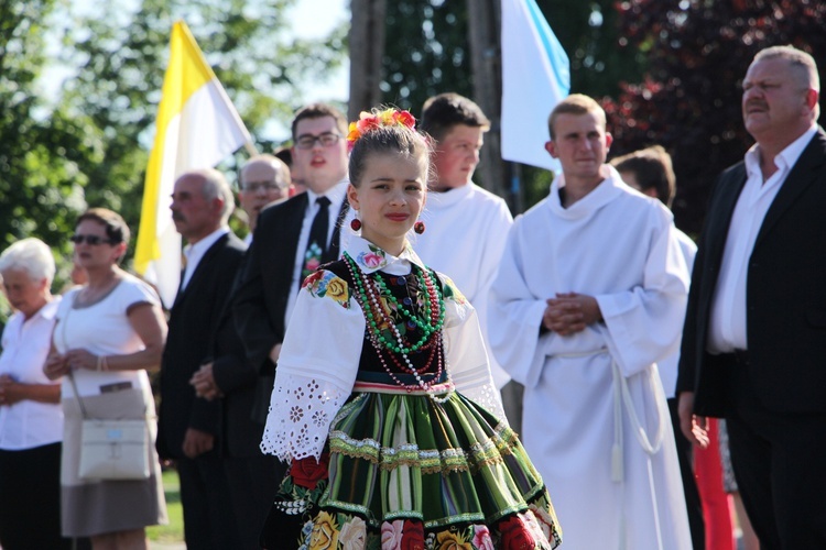 Powitanie ikony MB Częstochowskiej w parafii Chrystusa Dobrego Pasterza w Łowiczu