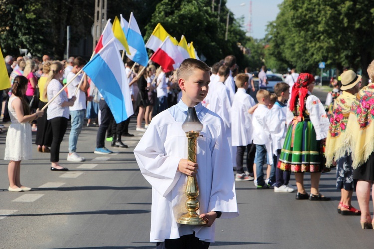 Powitanie ikony MB Częstochowskiej w parafii Chrystusa Dobrego Pasterza w Łowiczu