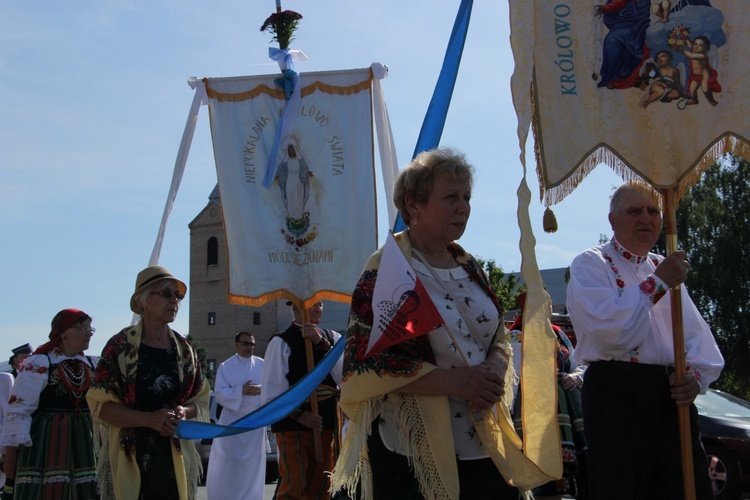 Powitanie ikony MB Częstochowskiej w parafii Chrystusa Dobrego Pasterza w Łowiczu