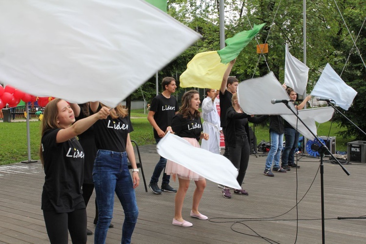 Piknik Caritas po Marszu dla Życia i Rodziny - 2017