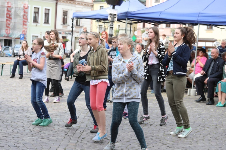 "Cała Polska tańczy dla JP2" - Skoczów 2017