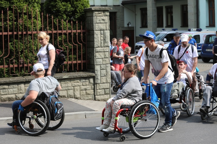 Pielgrzymka "Ogień Lolek" - 2017