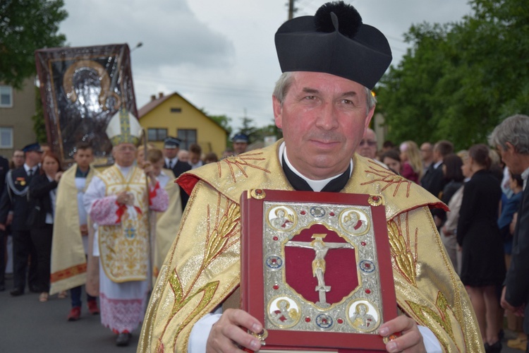 Powitanie ikony MB Częstochowskiej w Łyszkowicach