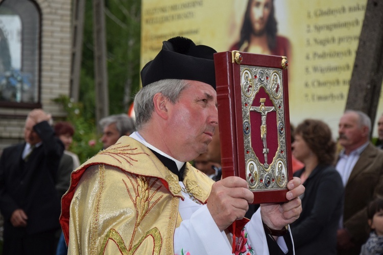 Powitanie ikony MB Częstochowskiej w Łyszkowicach