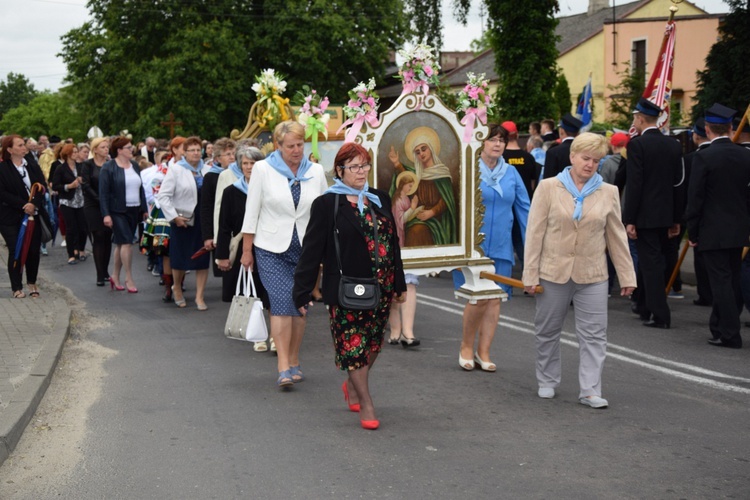 Powitanie ikony MB Częstochowskiej w Łyszkowicach