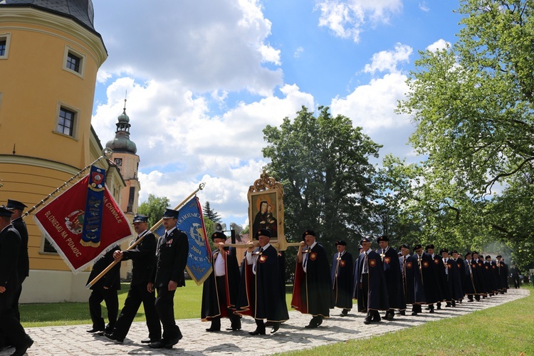 Uroczystość w Rudach 