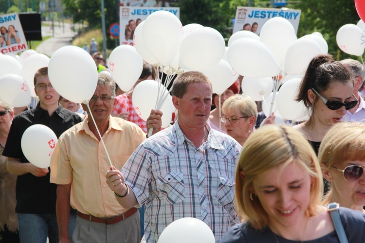 Marsz dla życia i mecz charytatywny