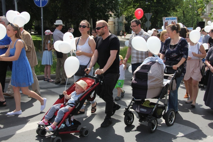 Marsz dla życia i mecz charytatywny