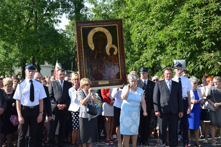 Powitanie ikony MB Częstochowskiej w Pszczonowie