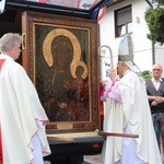 Powitanie ikony MB Częstochowskiej w parafii Świętego Ducha w Łowiczu