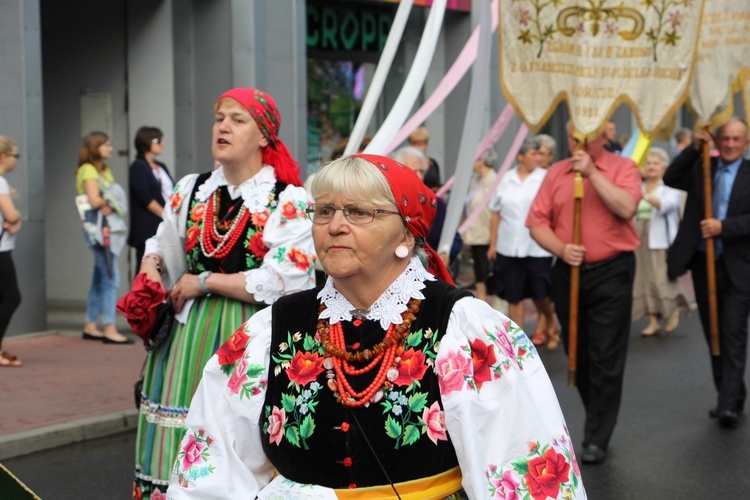 Powitanie ikony MB Częstochowskiej w parafii Świętego Ducha w Łowiczu