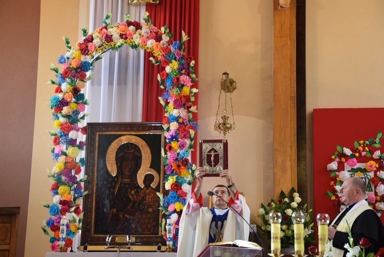 Powitanie ikony MB Częstochowskiej w Bobrownikach