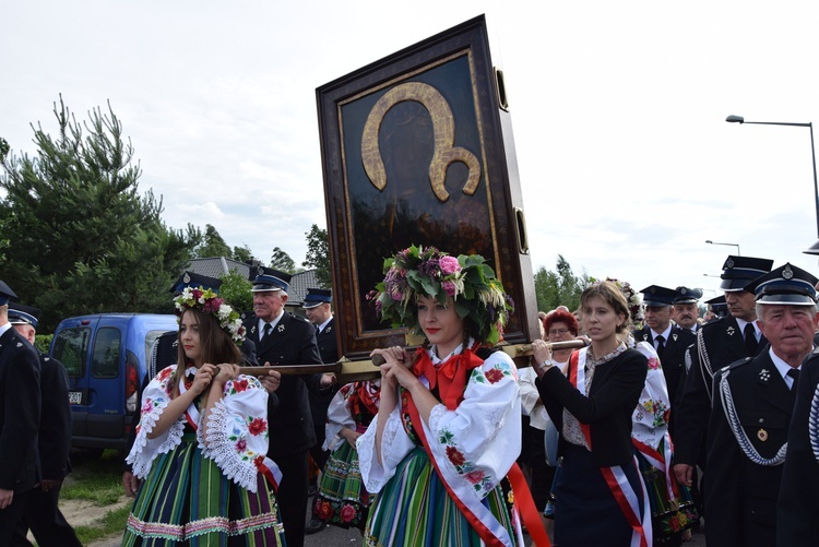 Powitanie ikony MB Częstochowskiej w Bobrownikach