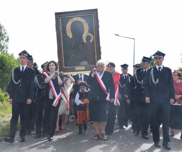 Powitanie ikony MB Częstochowskiej w Bobrownikach