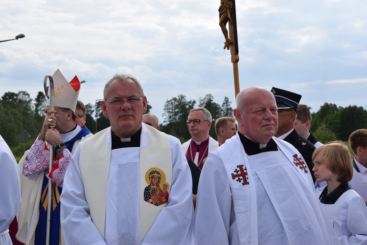 Powitanie ikony MB Częstochowskiej w Bobrownikach