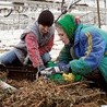 Ponad 90 proc. zatrudnionych w Polsce Ukraińców podejmuje pracę fizyczną.