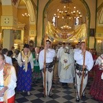 Procesja z widokiem na Tatry w Miętustwie