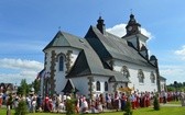 Procesja z widokiem na Tatry w Miętustwie