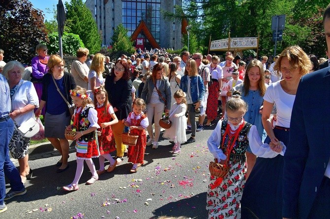 Najświętszy sakrament na Krupówkach