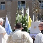 Ulicami Świdnicy z Najświętszym Sakramentem