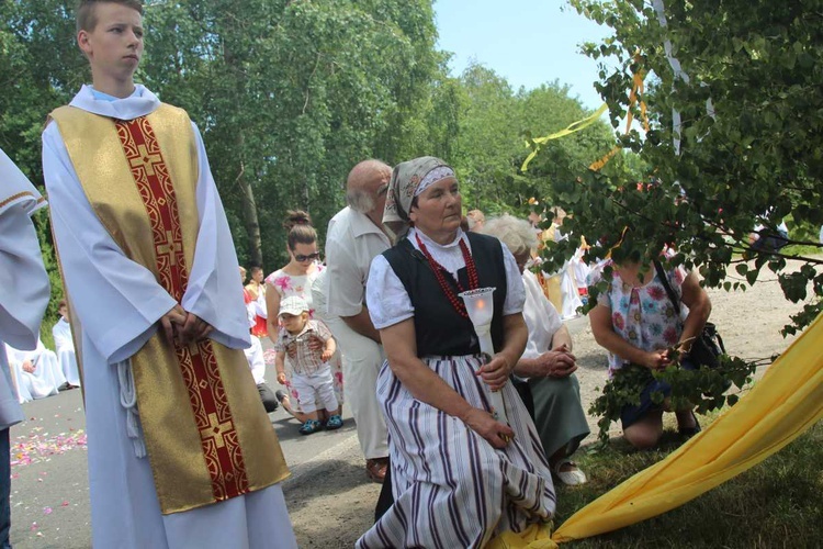 Procesja Bożego Ciała w Bielanach - 2017