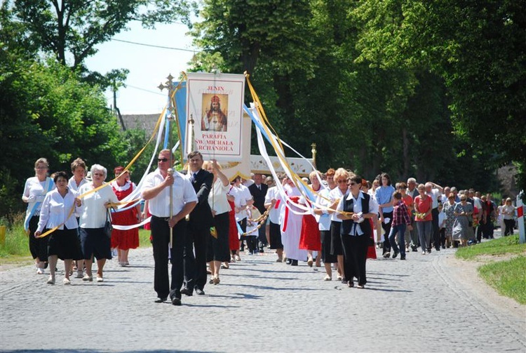 Boże Ciało w Jeninie