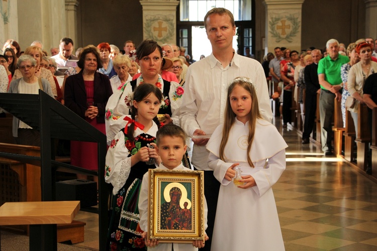 Powitanie MB Częstochowskiej w kościele rektorskim oo. pijarów w Łowiczu