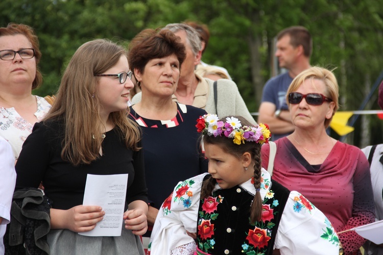 Powitanie ikony MB Częstochowskiej w Bełchowie