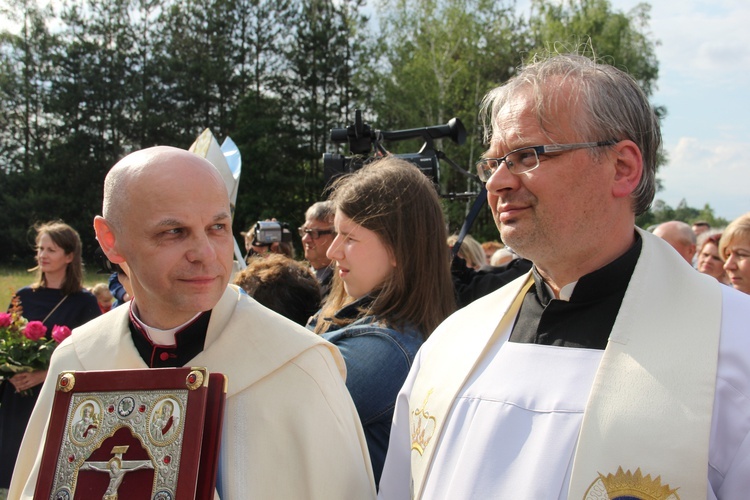 Powitanie ikony MB Częstochowskiej w Bełchowie