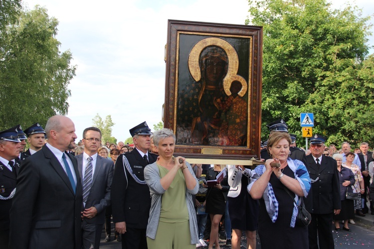 Powitanie ikony MB Częstochowskiej w Bełchowie