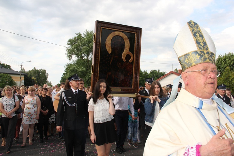 Powitanie ikony MB Częstochowskiej w Bełchowie