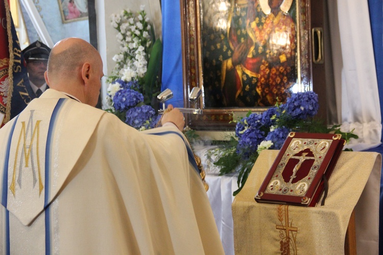 Powitanie ikony MB Częstochowskiej w Bełchowie