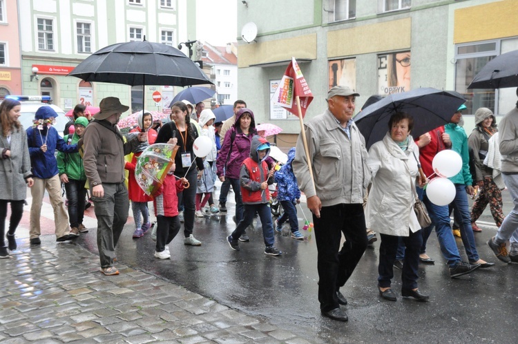 Marsz dla życia i rodziny w Nysie