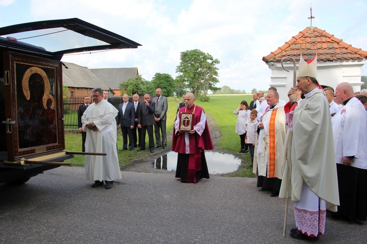 Powitanie ikony MB Częstochowskiej w Nieborowie