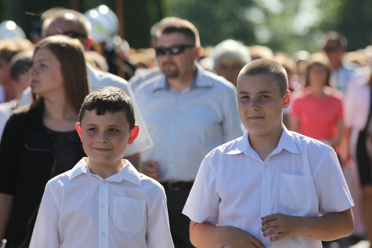 Powitanie ikony MB Częstochowskiej w Bednarach