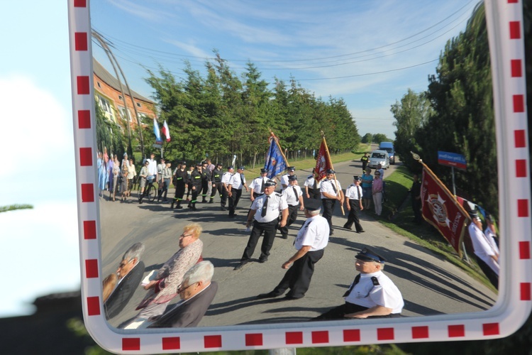 Powitanie ikony MB Częstochowskiej w Bednarach